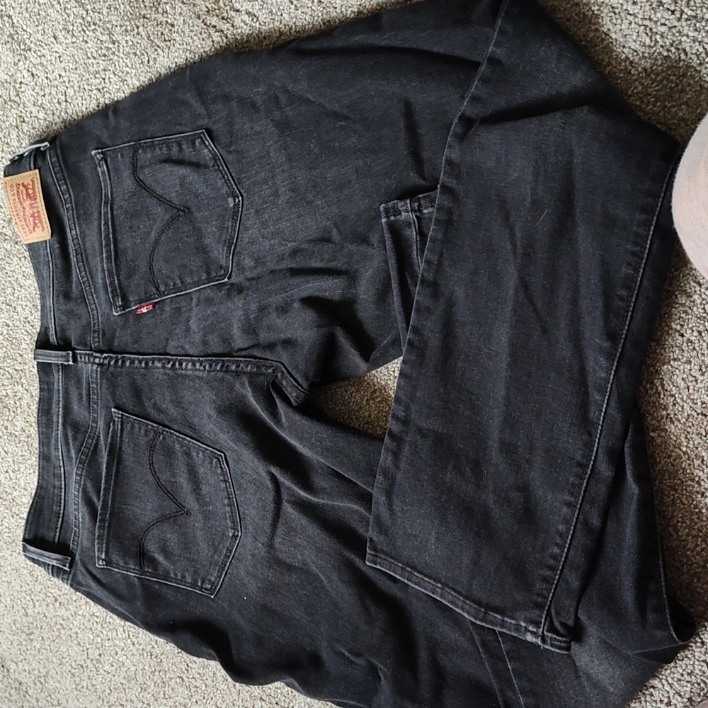 Levi's Classic Mid-rise Skinny Black Jeans  Size 14 - Picture 3 of 4